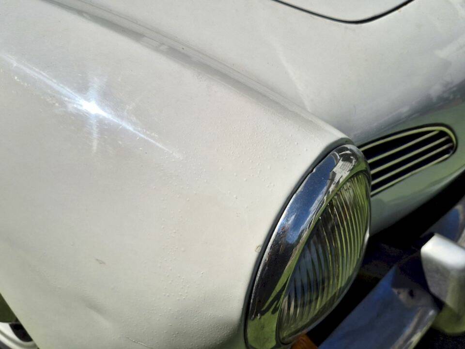 Image 58/71 of Volkswagen Karmann Ghia 1200 (1962)