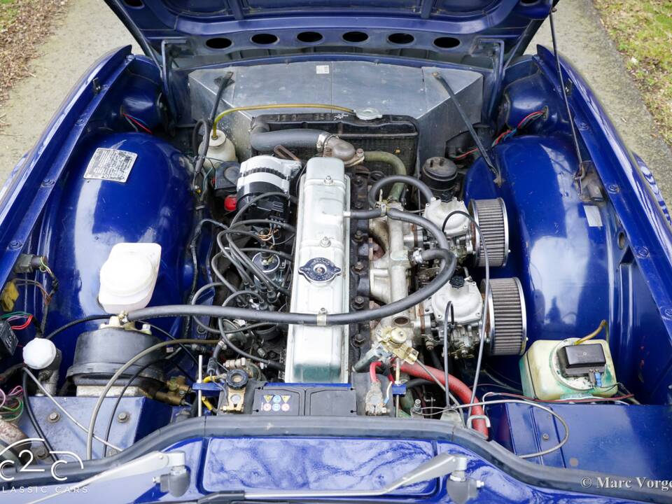 Afbeelding 13/35 van Triumph TR 6 (1971)