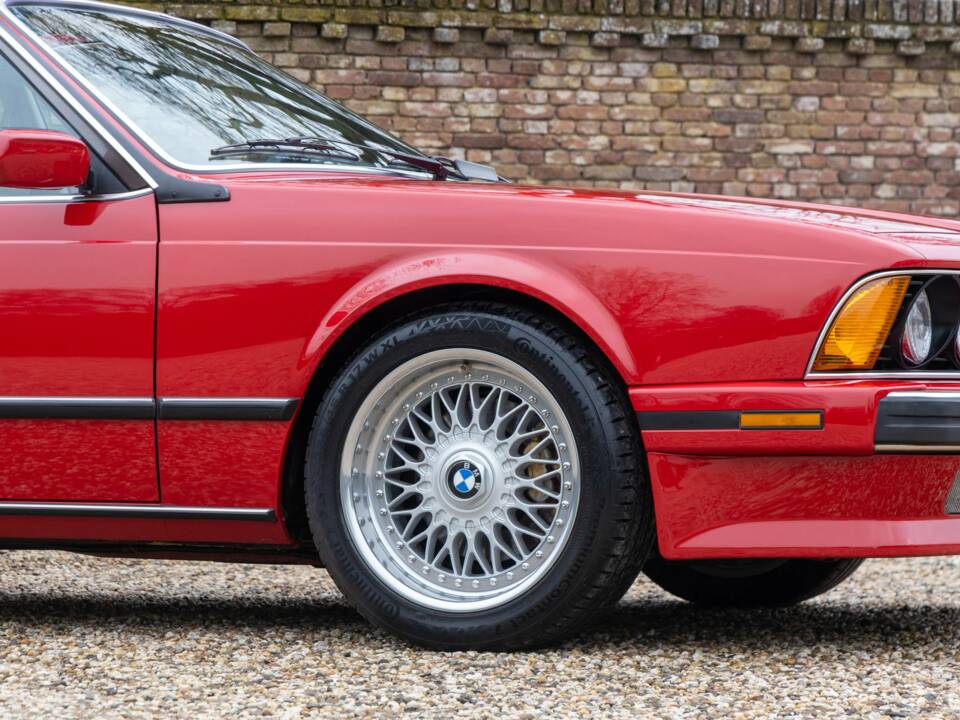 Bild 20/50 von BMW M6 (1988)