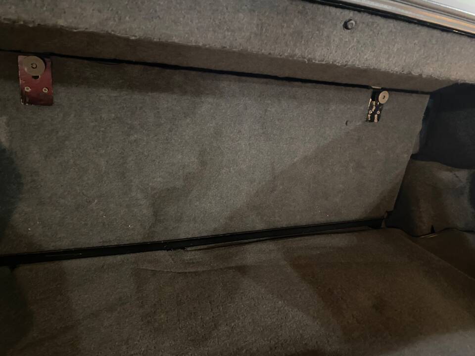 Image 27/49 of Mercedes-Benz S 500 L (1996)