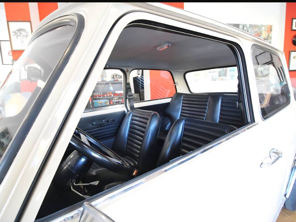 Image 23/51 de Innocenti Mini Cooper (1970)