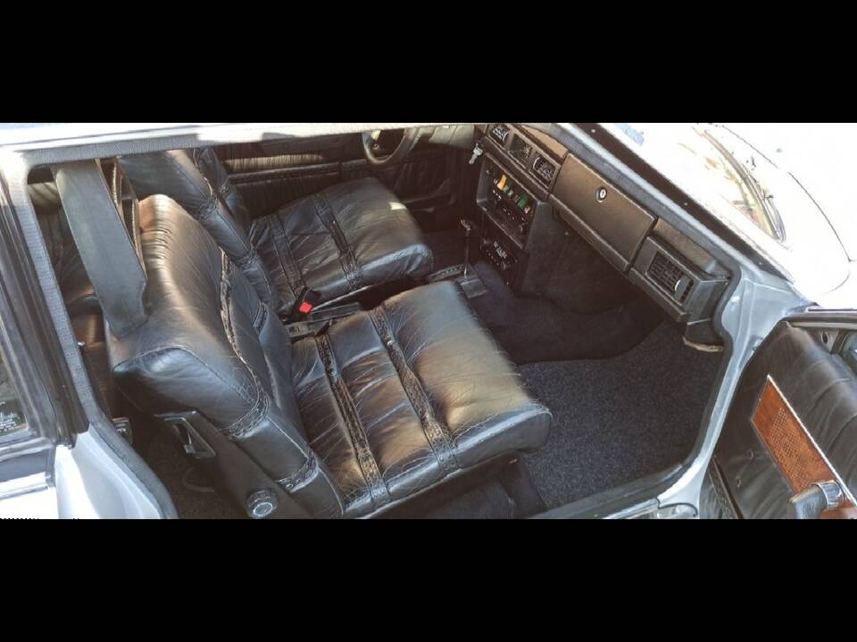 Image 7/12 of Volvo 262 C Bertone (1978)