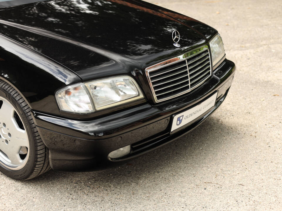 Bild 63/89 von Mercedes-Benz C 43 AMG T (1998)