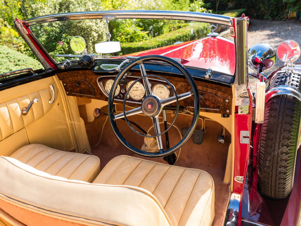 Image 35/66 of Mercedes-Benz 290 Cabriolet B (1935)