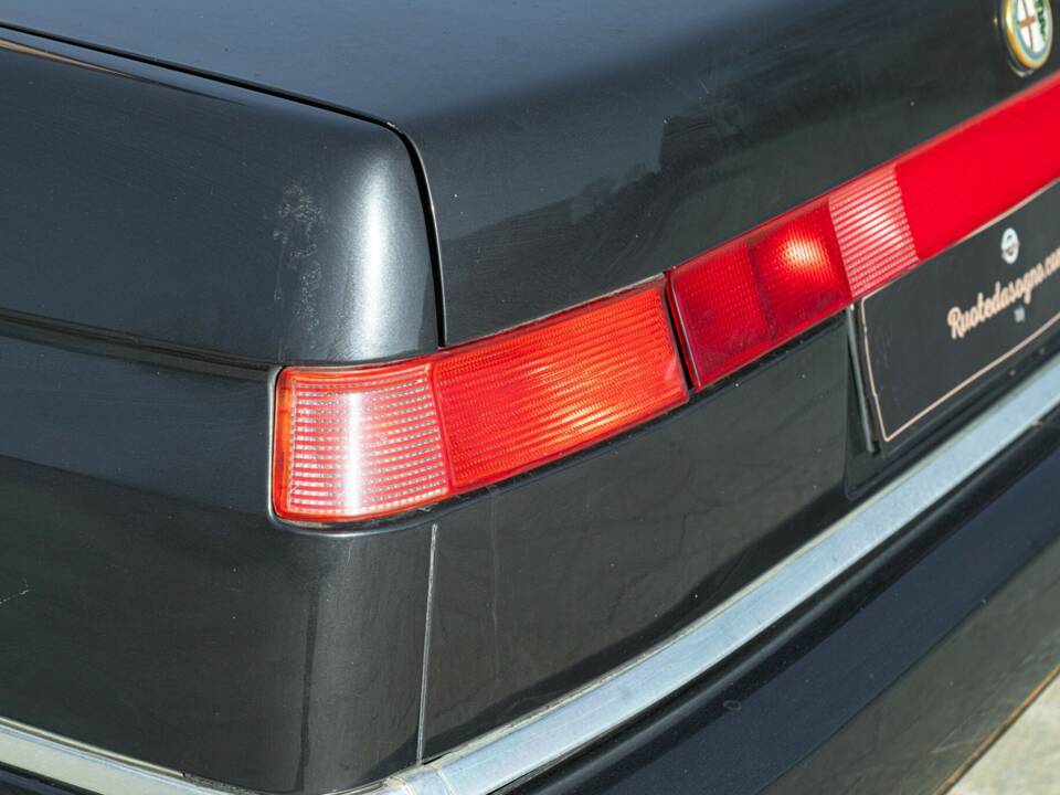 Image 9/50 of Alfa Romeo 164 2.0 Super (1995)