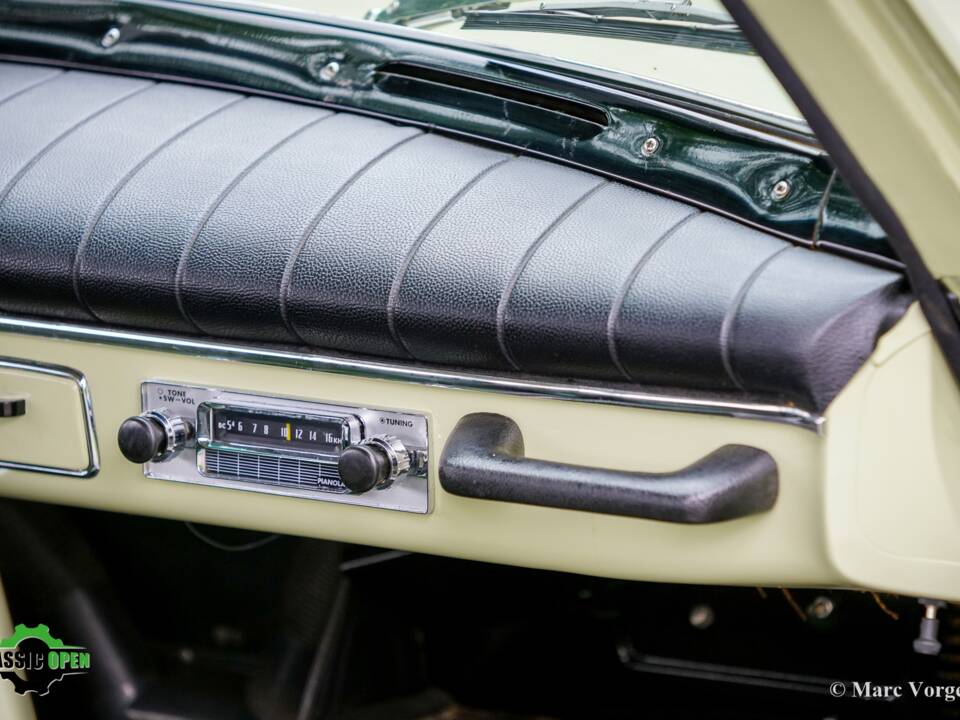 Immagine 13/61 di Volvo Amazon P220 (1967)