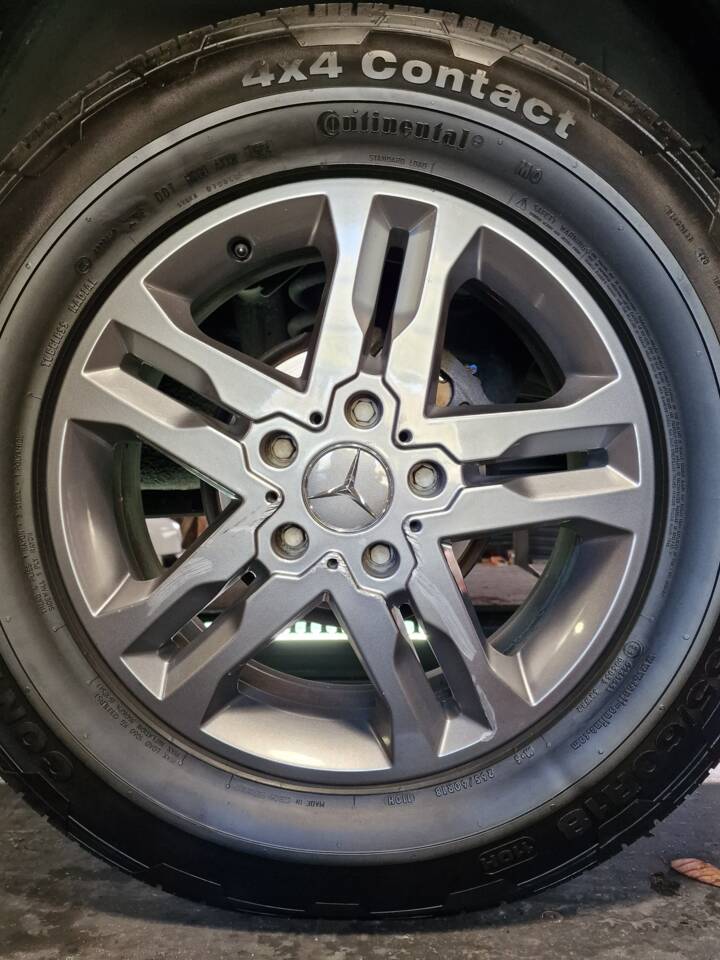 Immagine 65/92 di Mercedes-Benz G 500 Final Edition 200 (2013)