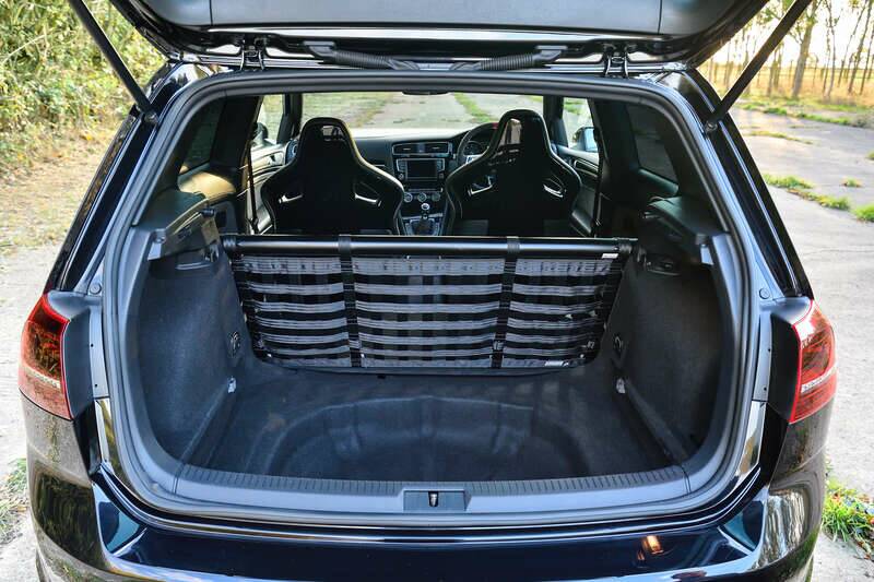 Bild 20/35 von Volkswagen Beetle 2.0 TSI (2017)