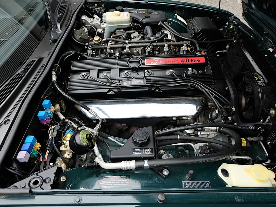 Image 70/77 de Jaguar XJ 40 (XJ-R) (1993)