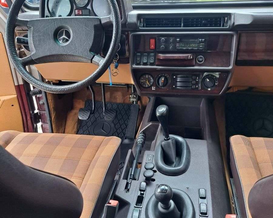 Bild 17/19 von Mercedes-Benz 250 GD (lang) (1987)