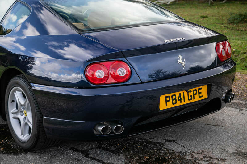 Image 9/50 de Ferrari 456 GTA (1997)