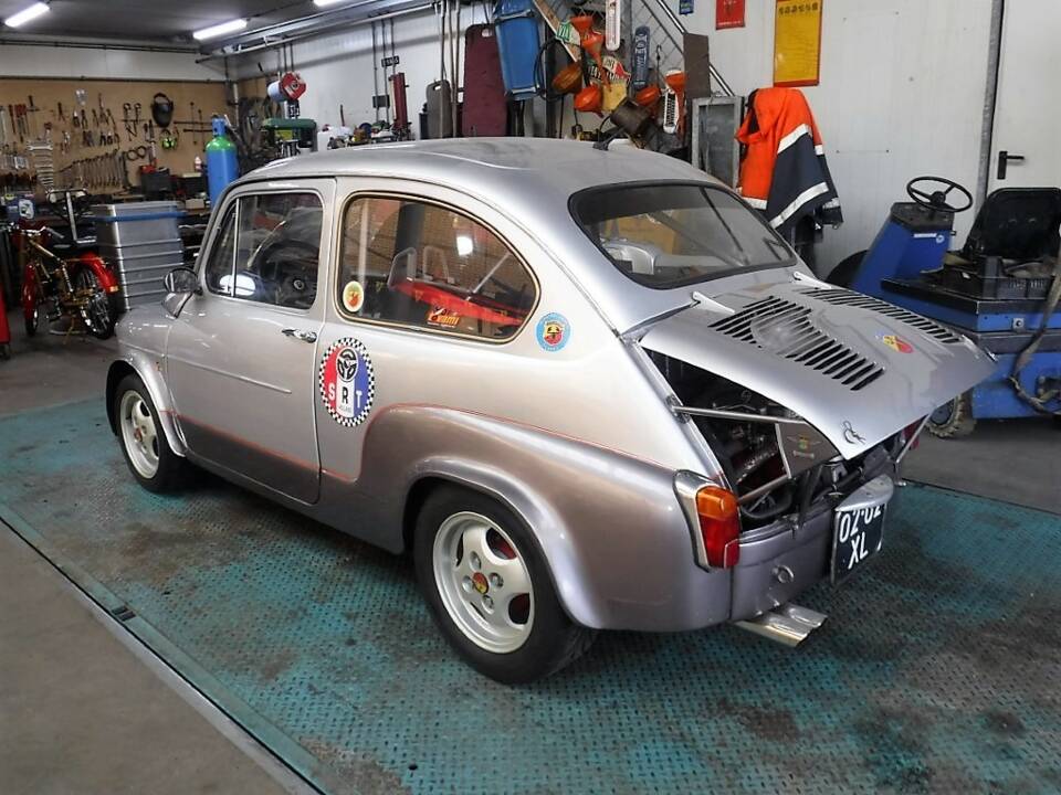 Image 3/50 de FIAT 600 D &#x2F; 770 Abarth (1973)