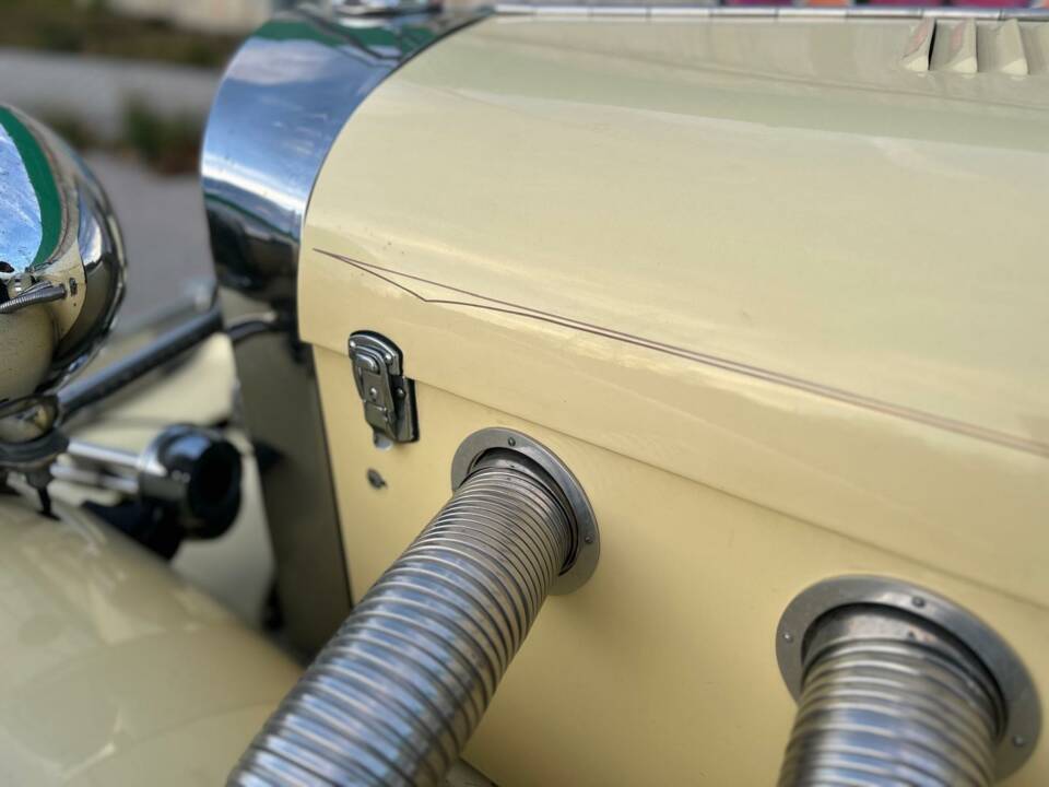 Afbeelding 7/9 van Excalibur Roadster IV (1984)