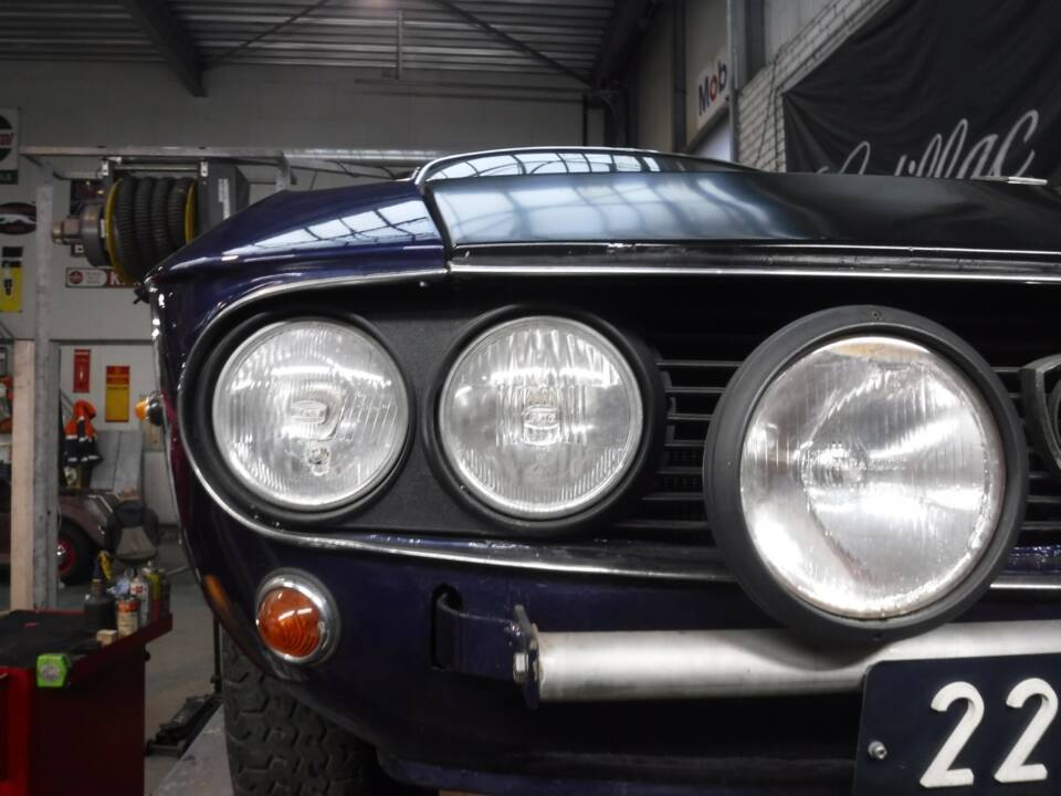 Bild 21/36 von Lancia Fulvia 1.3 S (1976)