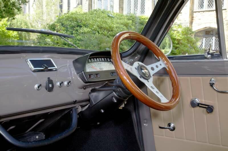 Image 2/33 of FIAT 500 L (1972)