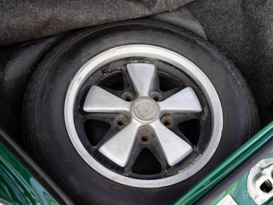 Image 48/64 de Porsche 911 2.2 S (1970)