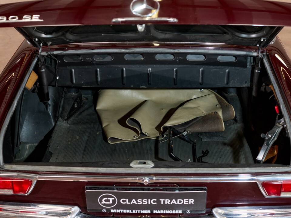 Bild 46/47 von Mercedes-Benz 280 SE (1970)