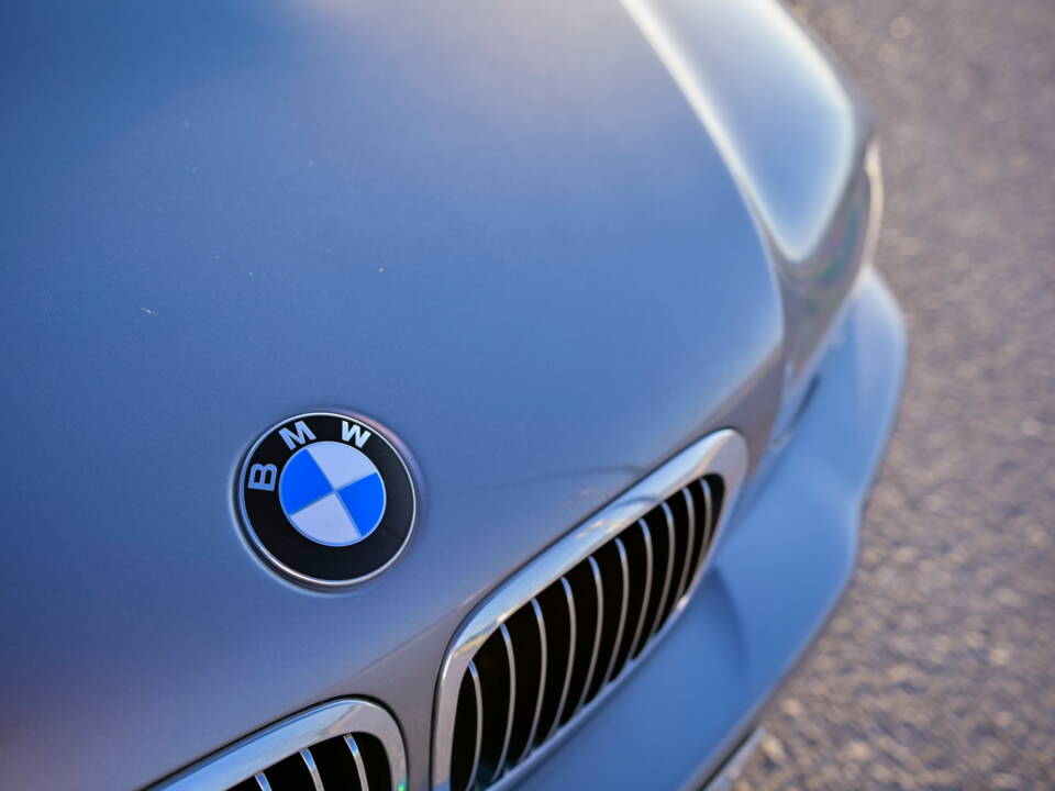 Immagine 58/61 di BMW M3 (2005)