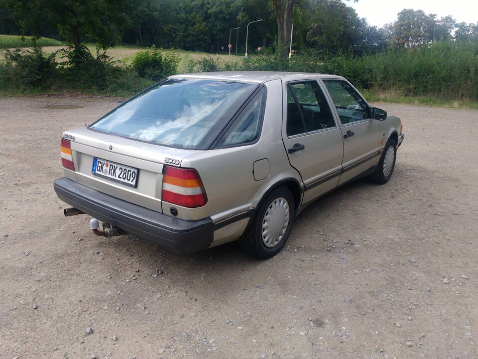 Bild 2/13 von Saab 9000 (1991)