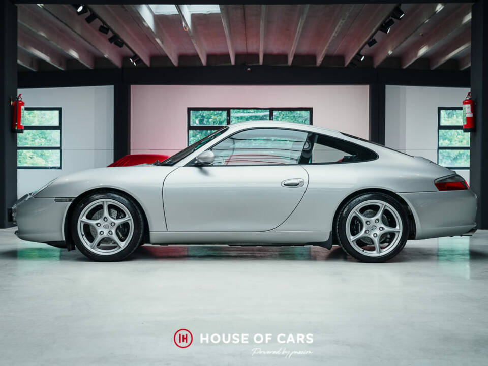 Afbeelding 10/24 van Porsche 911 Carrera (2004)