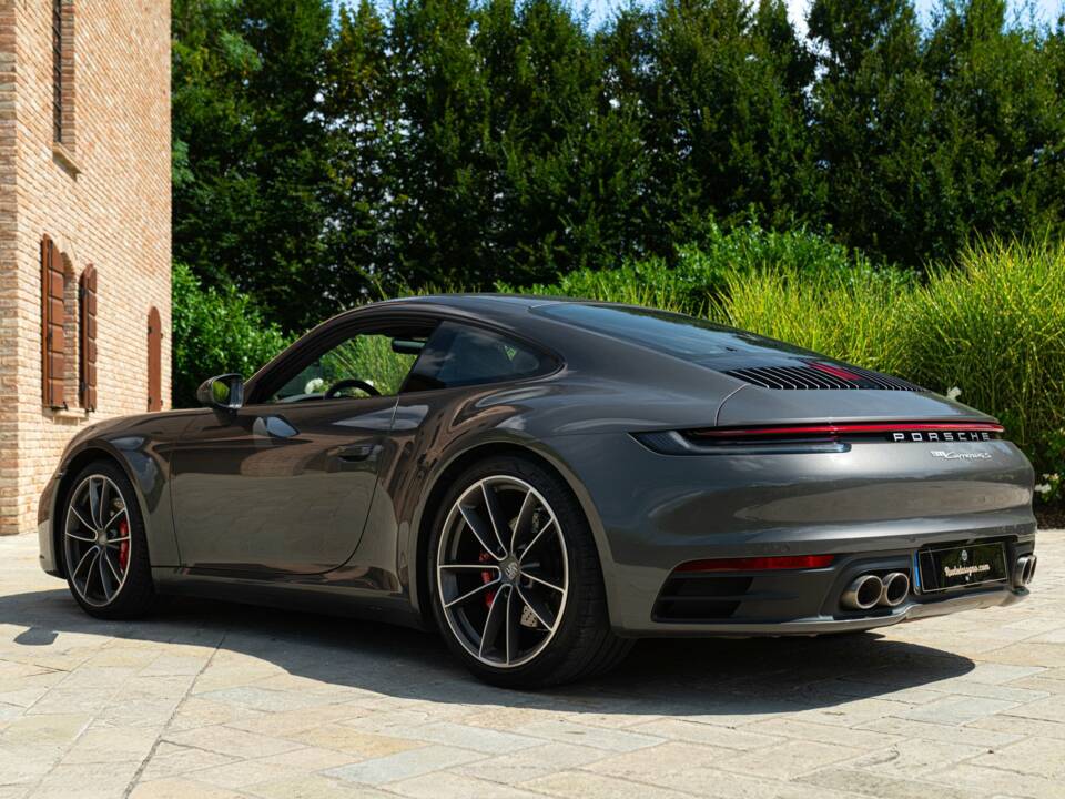 Afbeelding 6/50 van Porsche 911 Carrera 4S (2019)