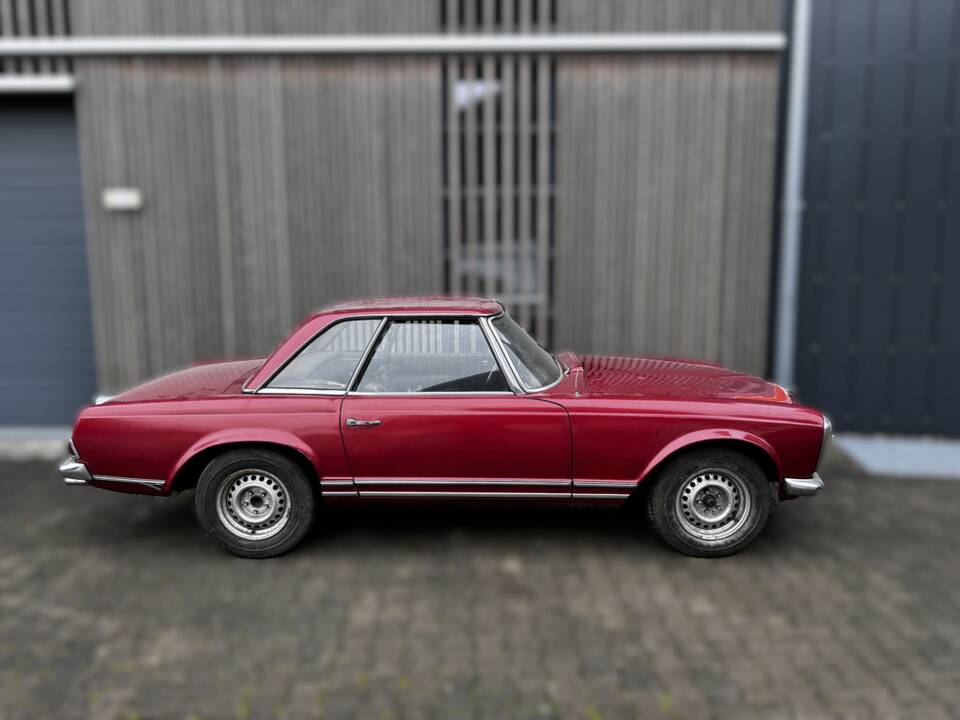 Image 4/8 of Mercedes-Benz 230 SL (1965)