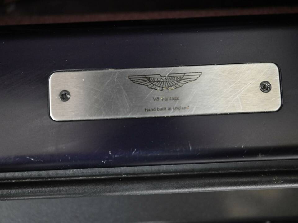 Image 50/50 de Aston Martin V8 Vantage (2006)