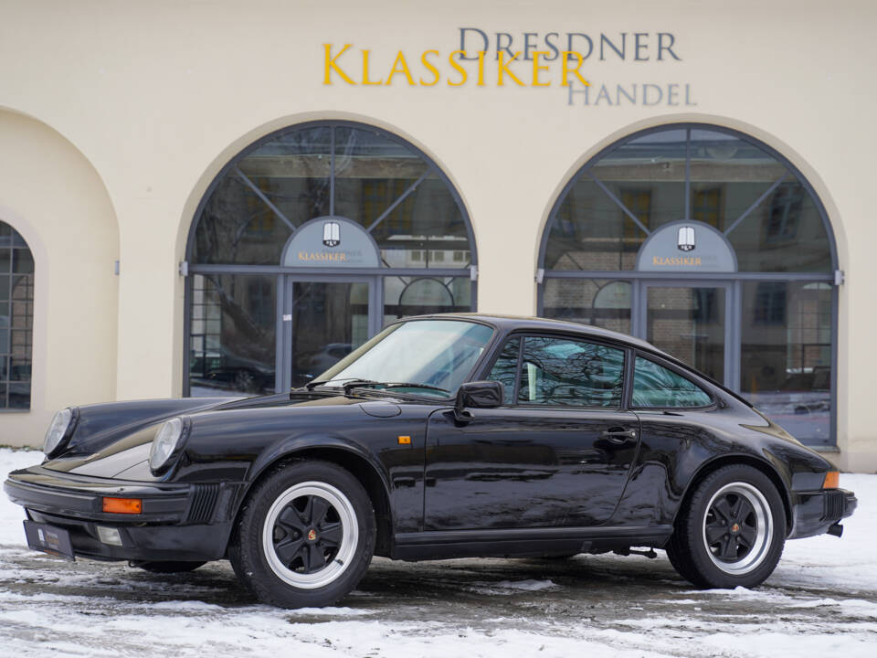 Image 1/27 of Porsche 911 Carrera 3.2 (1985)