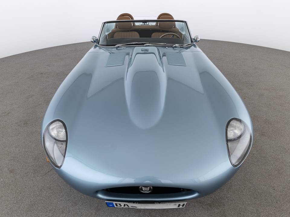 Bild 40/47 von Jaguar Type E 4.2 (1965)