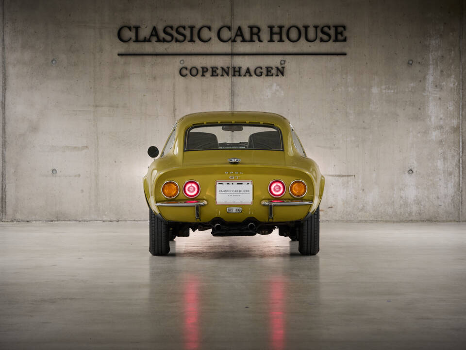 Immagine 11/89 di Opel GT 1900 (1972)