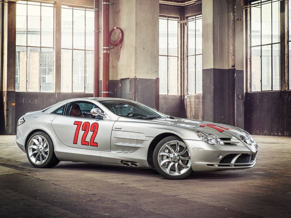 Image 14/61 of Mercedes-Benz SLR McLaren (2004)