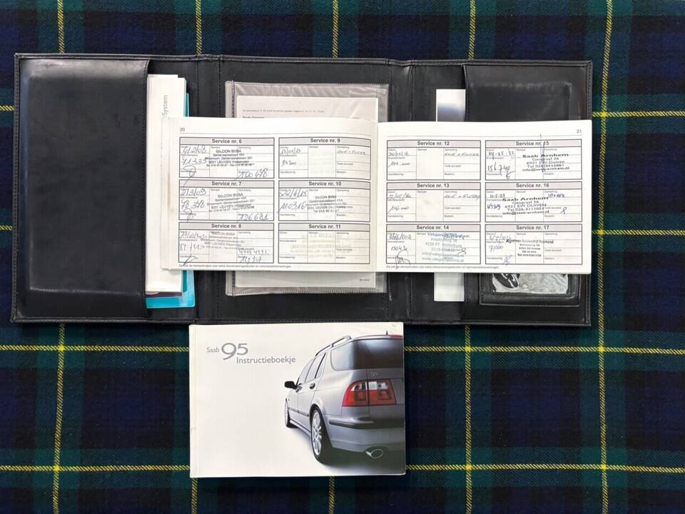 Image 26/33 de Saab 9-5 2.3 Turbo (2002)