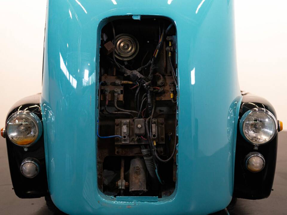 Bild 32/36 von Turrinelli Model AT9 Electric (1967)