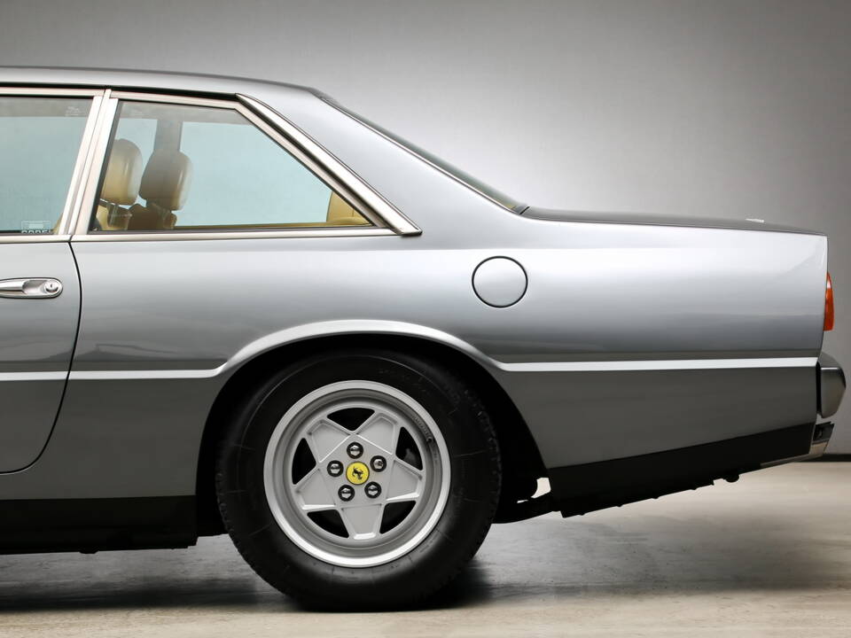 Afbeelding 14/21 van Ferrari 412 (1987)