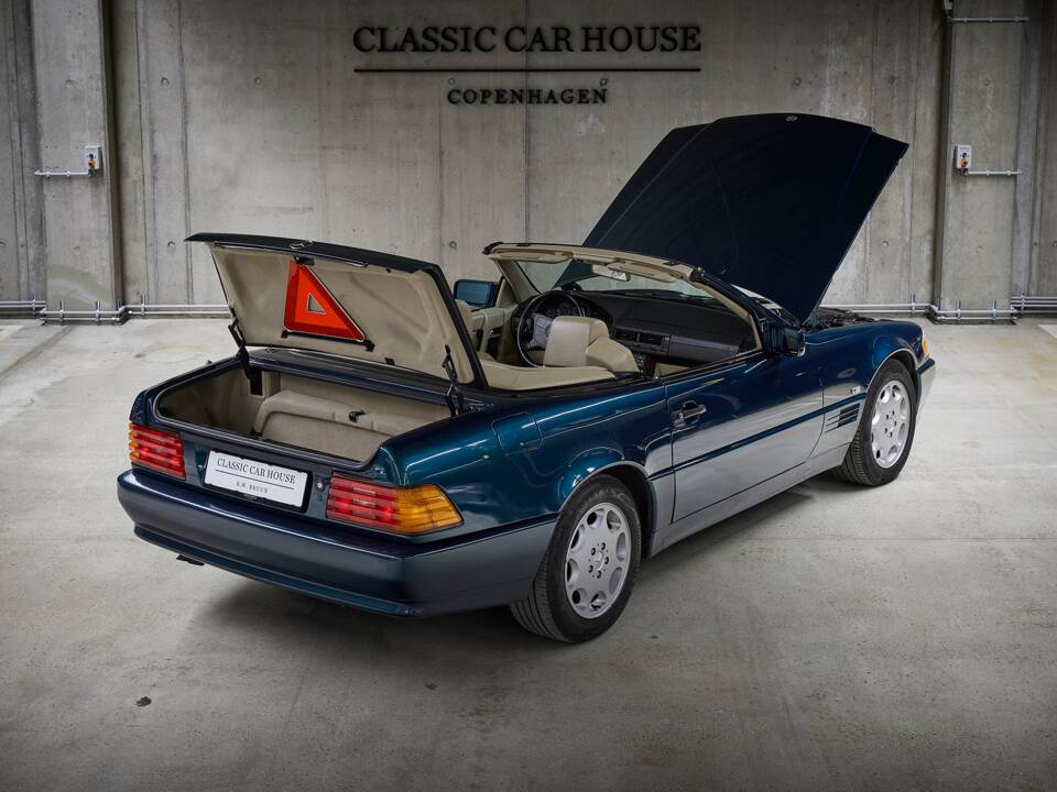 Image 9/100 de Mercedes-Benz SL 280 (1995)