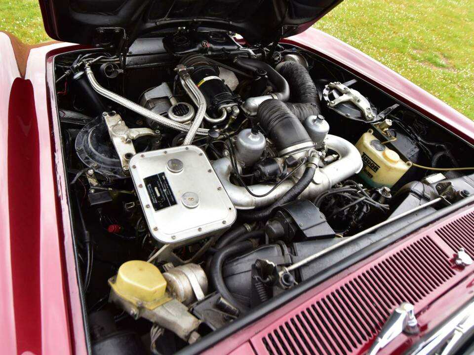 Bild 38/50 von Bentley T 1 (1970)