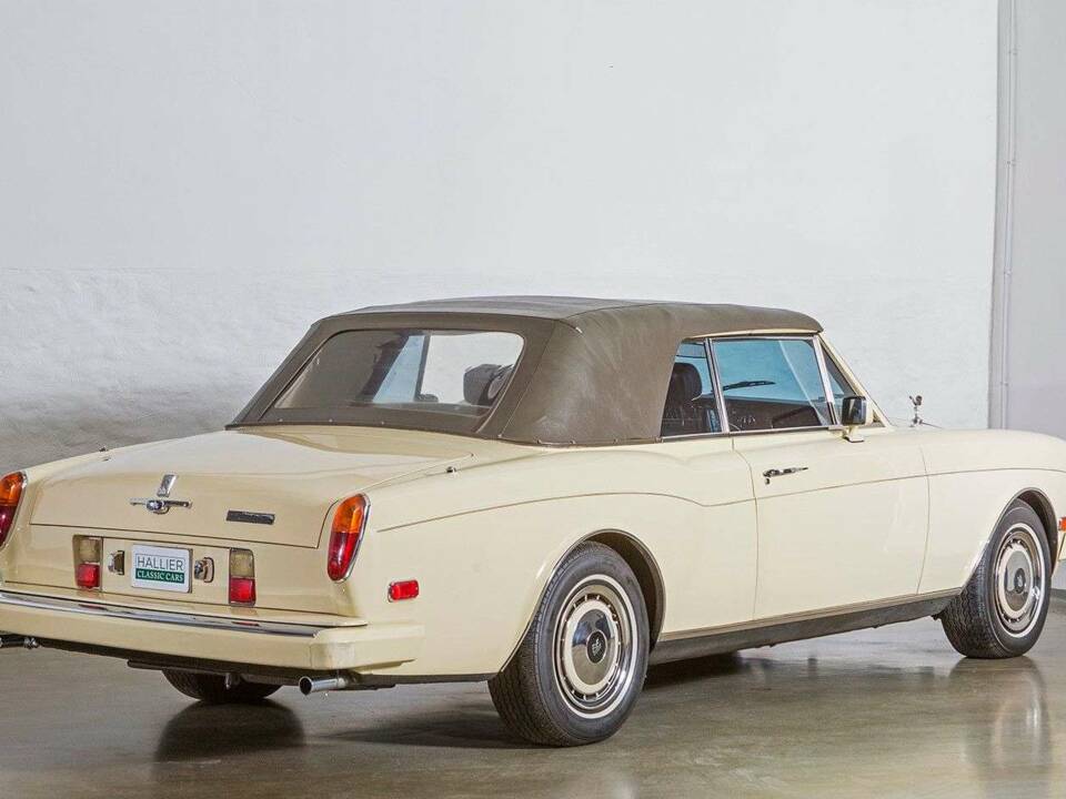 Image 7/22 of Rolls-Royce Corniche II (1986)