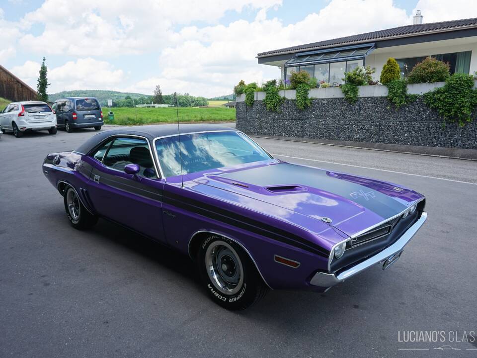 Image 13/59 de Dodge Challenger R&#x2F;T (1971)