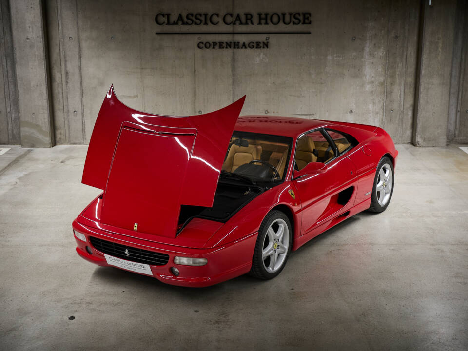 Image 24/99 of Ferrari F 355 Berlinetta (1997)