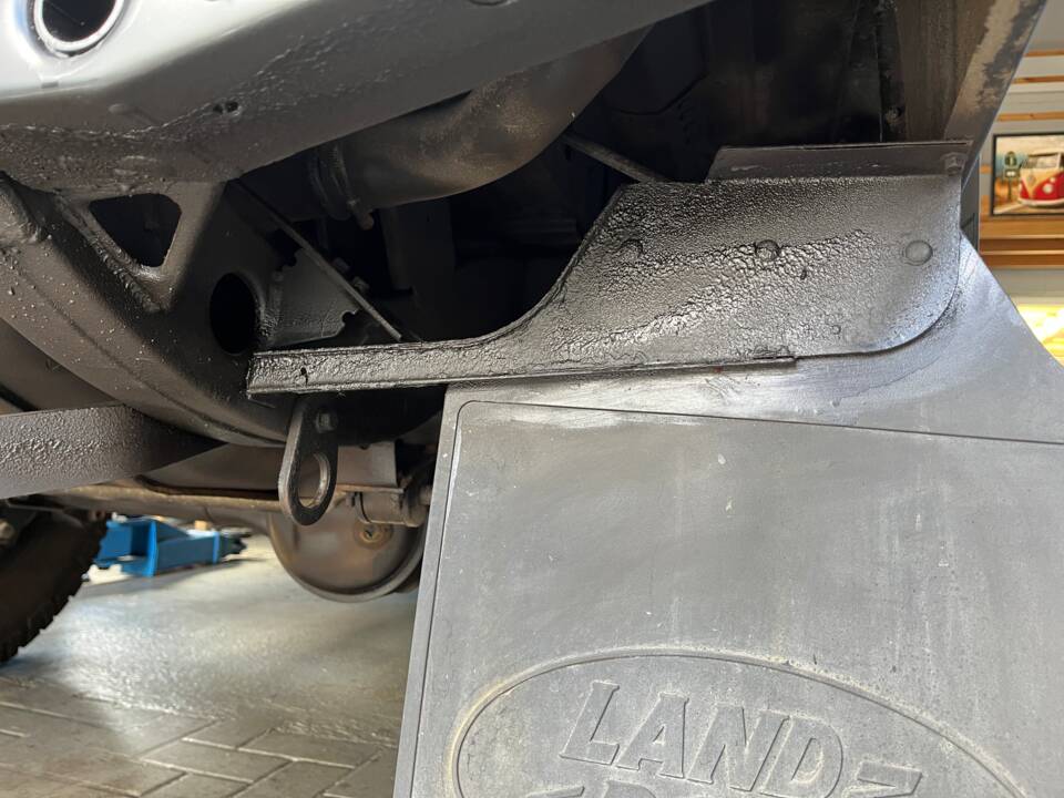 Image 36/93 of Land Rover Defender 110 (2014)