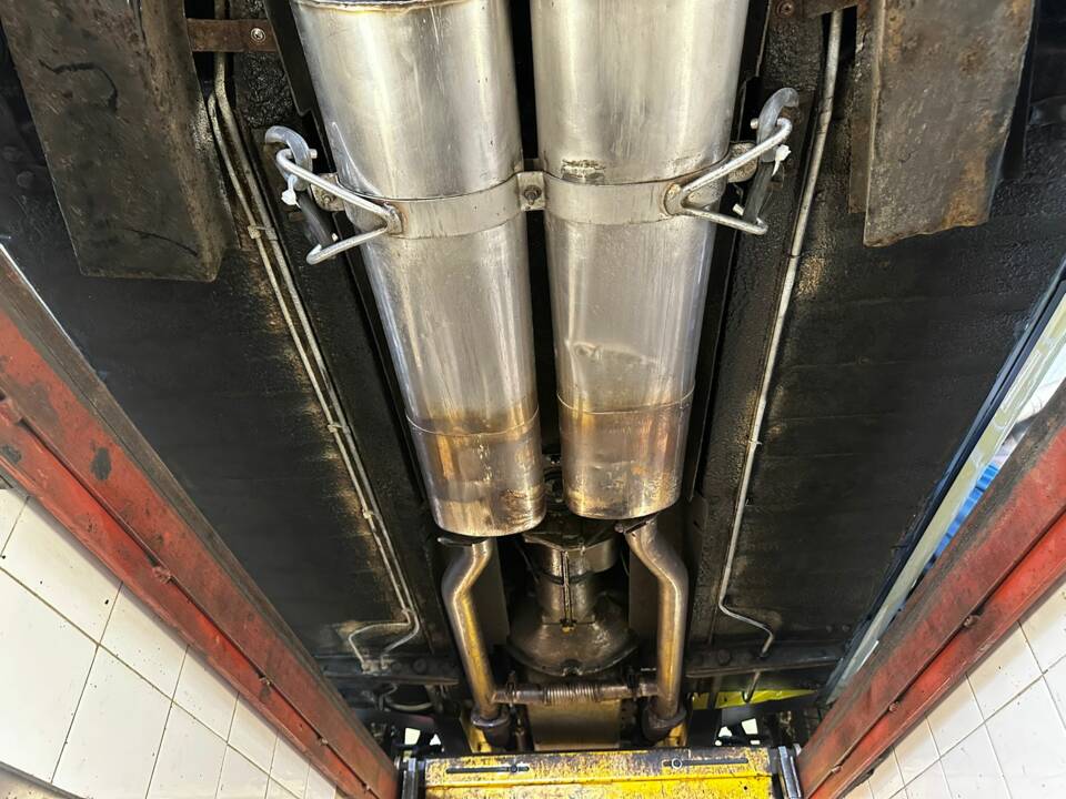 Imagen 39/39 de Jaguar E-Type V12 (2+2) (1972)