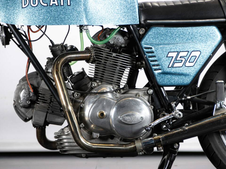 Image 20/50 of Ducati 750 GT (1972)