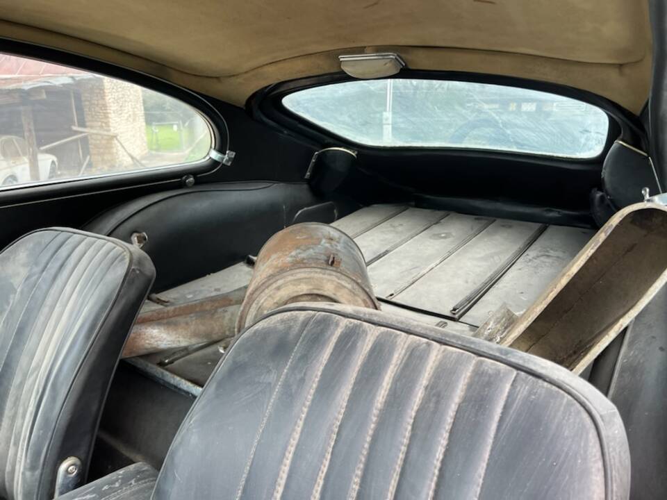 Afbeelding 13/27 van Jaguar E-Type 4.2 (1967)
