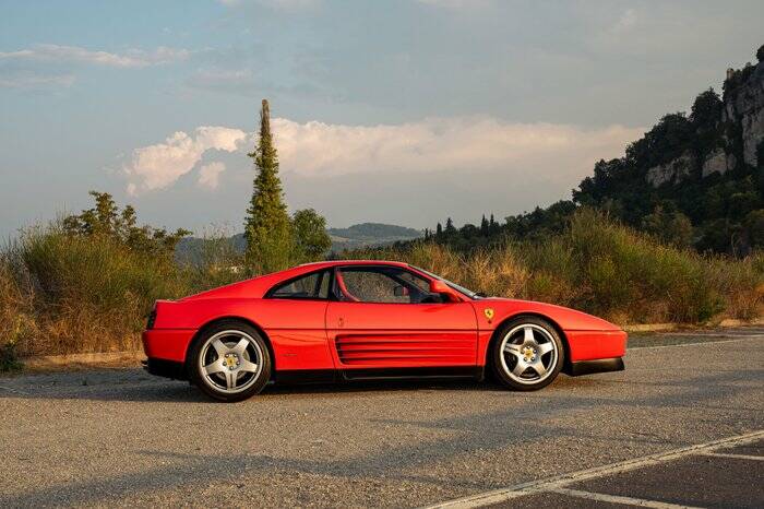 Bild 6/7 von Ferrari 348 Challenge (1990)