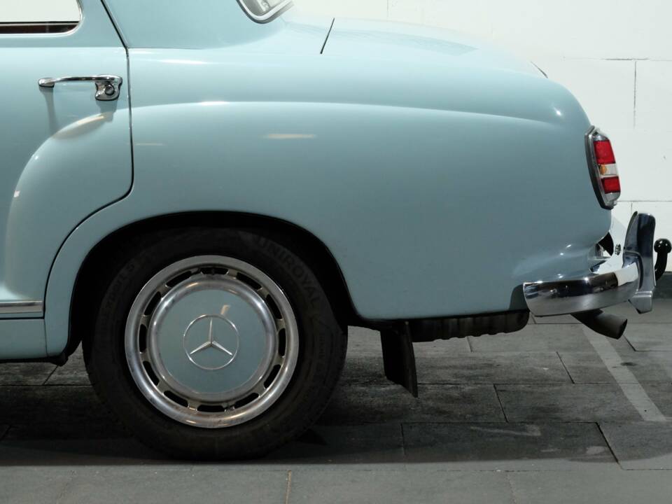 Image 26/31 of Mercedes-Benz 180 a (1958)