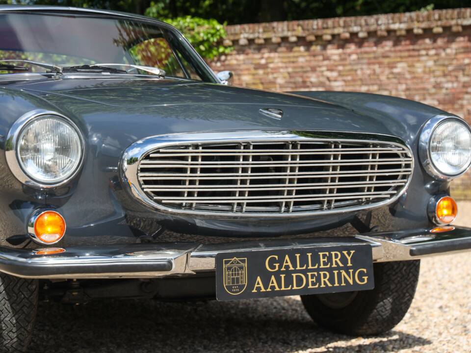 Image 41/50 de Volvo 1800 S (1966)