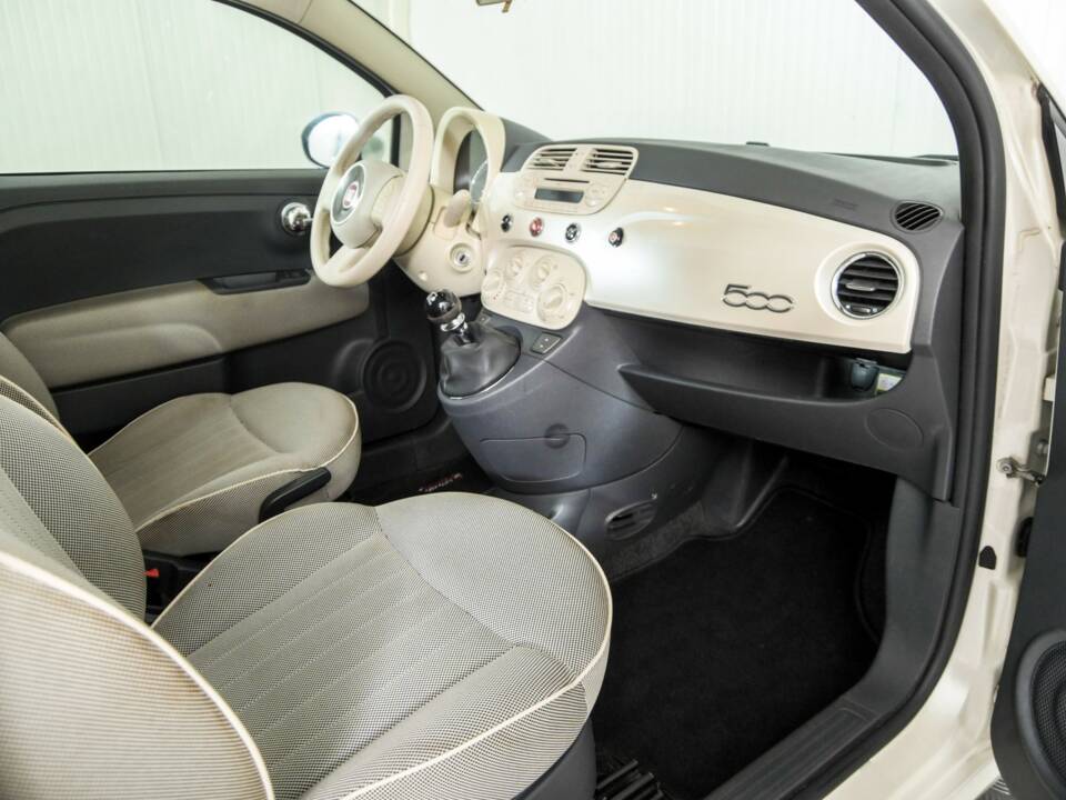 Bild 10/42 von FIAT 500 (2009)