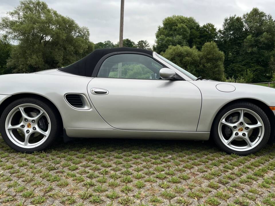 Image 8/49 of Porsche Boxster (1998)