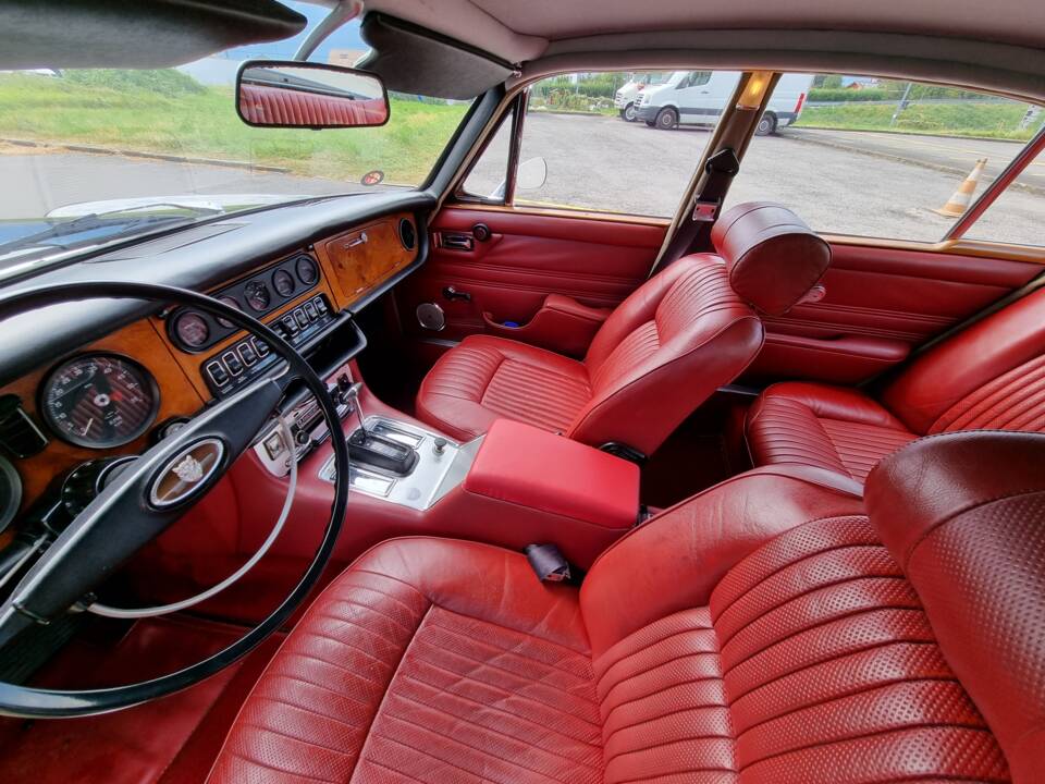 Immagine 17/29 di Jaguar XJ 6 4.2 (1972)