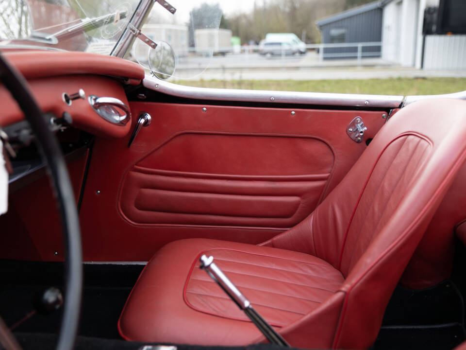 Immagine 47/82 di Austin-Healey 100&#x2F;6 (BN4) (1958)